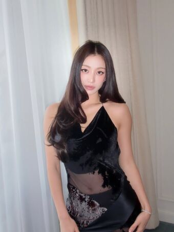 Jihyo Nude Leaks OnlyFans Photo 359