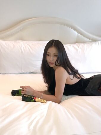 Jihyo Nude Leaks OnlyFans Photo 352