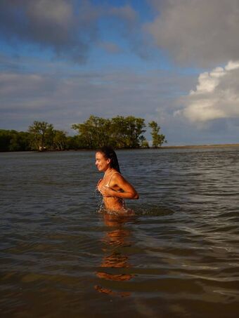 Juliane Araújo Nude Leaks OnlyFans Photo 9