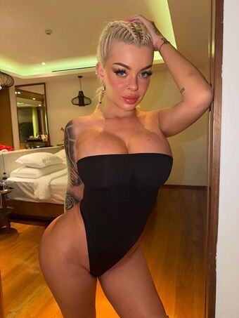 Katja Krasavice Nude Leaks OnlyFans Photo 20