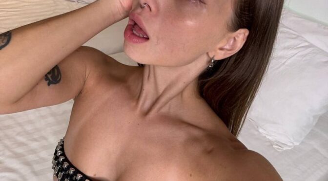 Kris Evelyne Instagram Leaks (20 Photos) – NudoStar