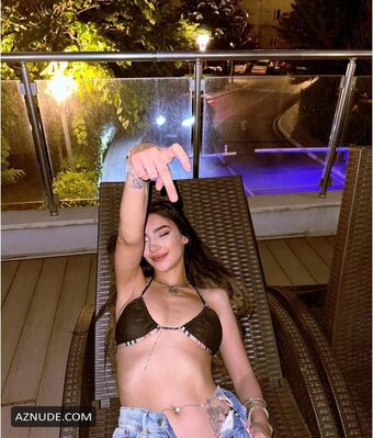 kübraçamlıbel Nude Leaks OnlyFans Photo 9