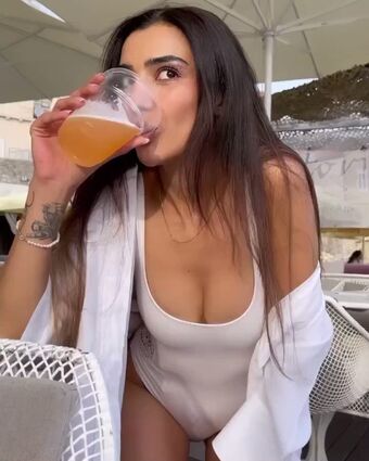 kübraçamlıbel Nude Leaks OnlyFans Photo 6