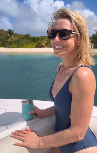 Laura Hamilton Nude Leaks OnlyFans Photo 113