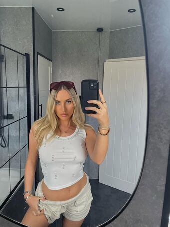 Lauren Day Nude Leaks OnlyFans Photo 151