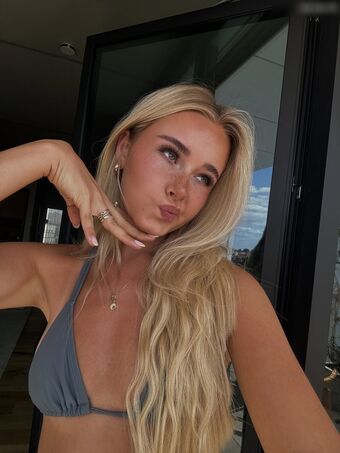 Lili Hamann Nude Leaks OnlyFans Photo 69