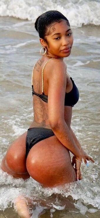 amaryatiana Nude Leaks OnlyFans Photo 18