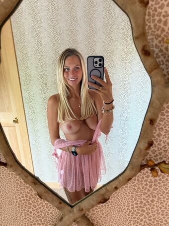 Peachy Babe Nude Leaks OnlyFans Photo 101