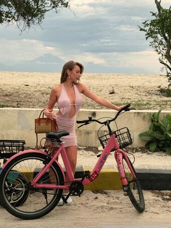 Sandra Sy Nude Leaks OnlyFans Photo 236