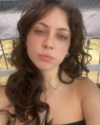 Saraghvnem Nude Leaks OnlyFans Photo 5