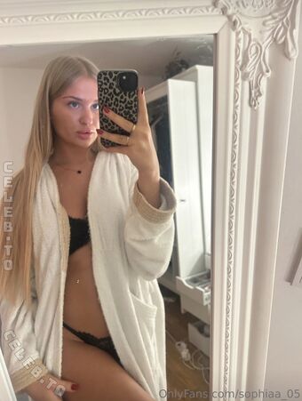 Sophiaa_05 Nude Leaks OnlyFans Photo 4