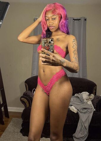 povoflainey Nude Leaks OnlyFans Photo 4