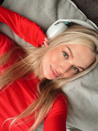 Tonya Predko Nude Leaks OnlyFans Photo 3