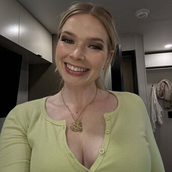 Wynne Nude Leaks OnlyFans Photo 5