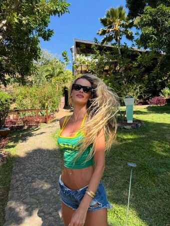 Yasmin Brunet Nude Leaks OnlyFans Photo 351