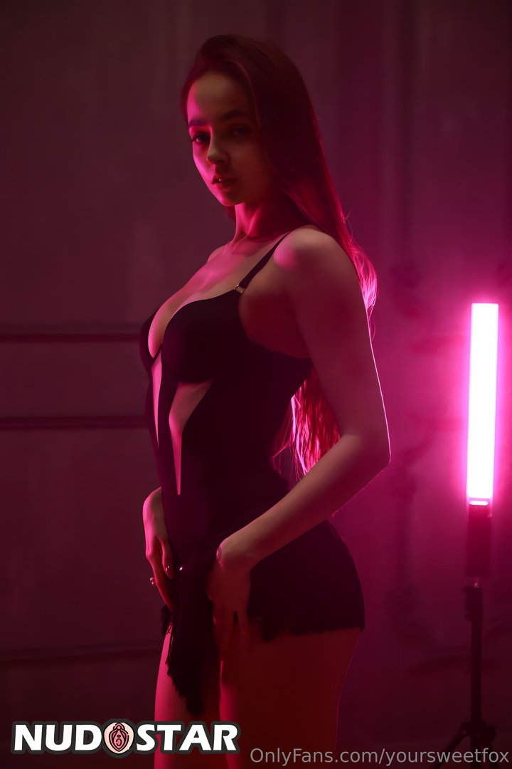Yoursweetfox Leaked Photo 5