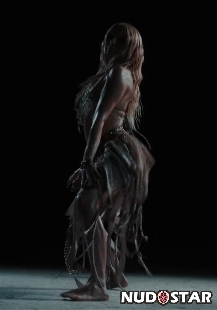 Alexandra_Stan Leaked Photo 10