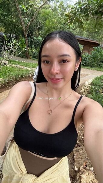 Amanda Zahra Nude Leaks OnlyFans Photo 33