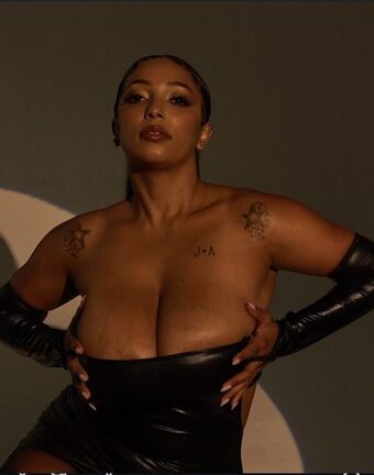 Anahi_Ryan Nude Leaks OnlyFans Photo 10