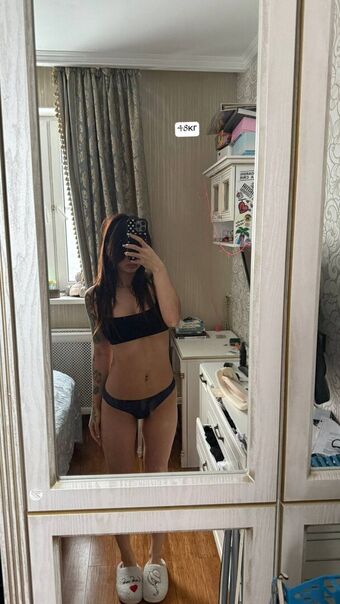 Arina Azarova Nude Leaks OnlyFans Photo 50