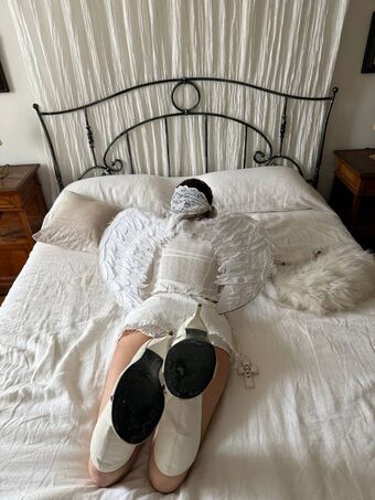 Arina Azarova Nude Leaks OnlyFans Photo 49