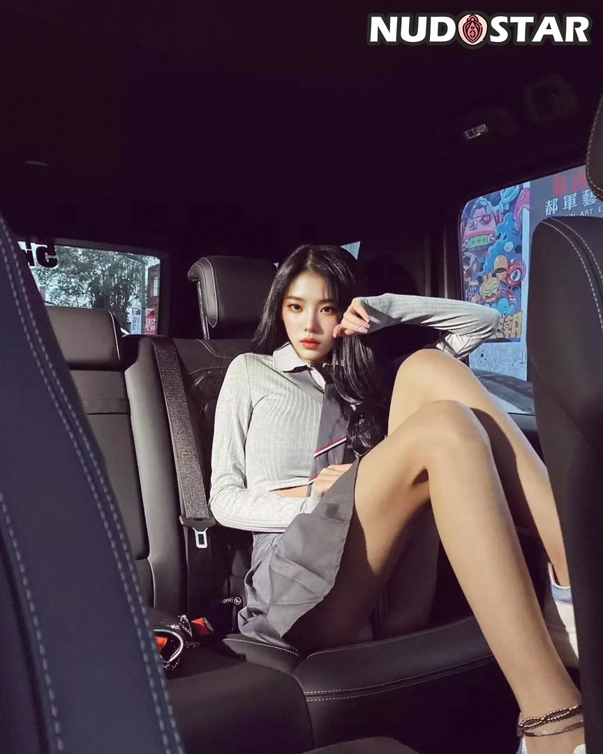 Autumn_Rain_Drops Leaked Photo 23