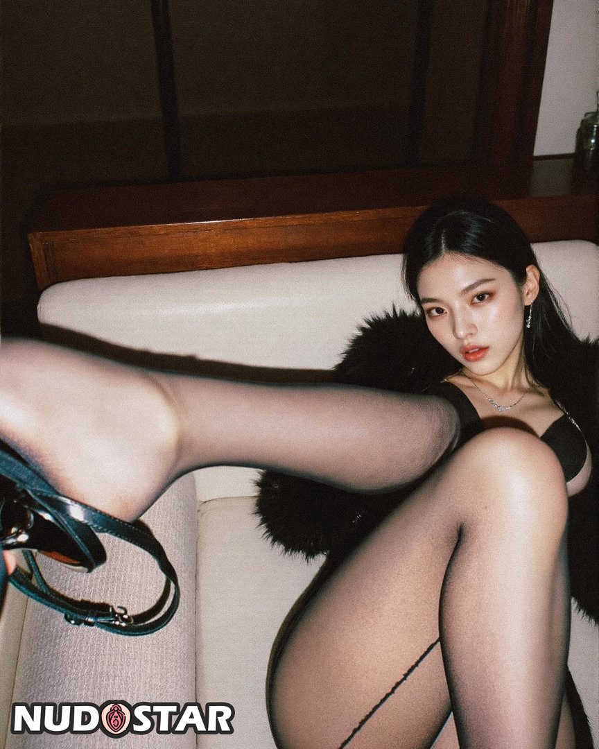 Autumn_Rain_Drops Leaked Photo 15