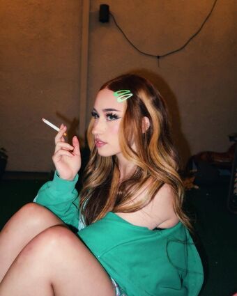 bludnymph Nude Leaks OnlyFans Photo 37