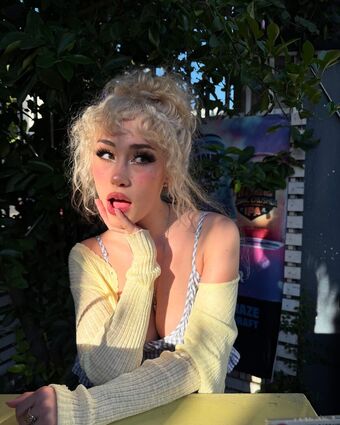 bludnymph Nude Leaks OnlyFans Photo 32