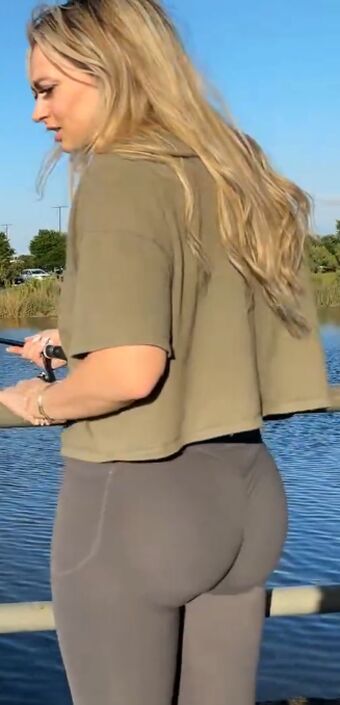 Brittany Nude Leaks OnlyFans Photo 9