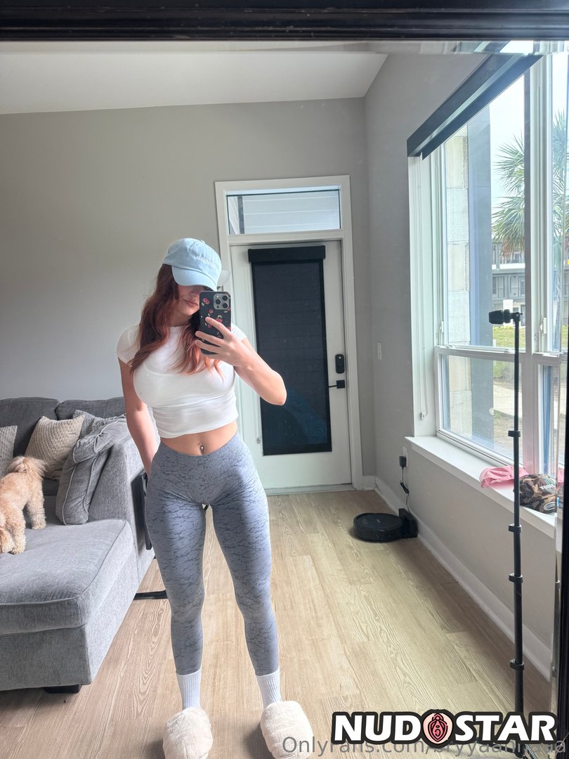 Bryyaannaaa Leaked Photo 20