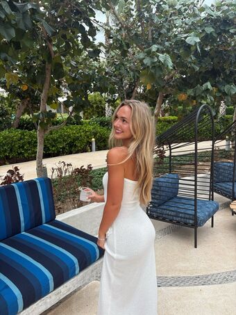 Carys Abbott Nude Leaks OnlyFans Photo 10