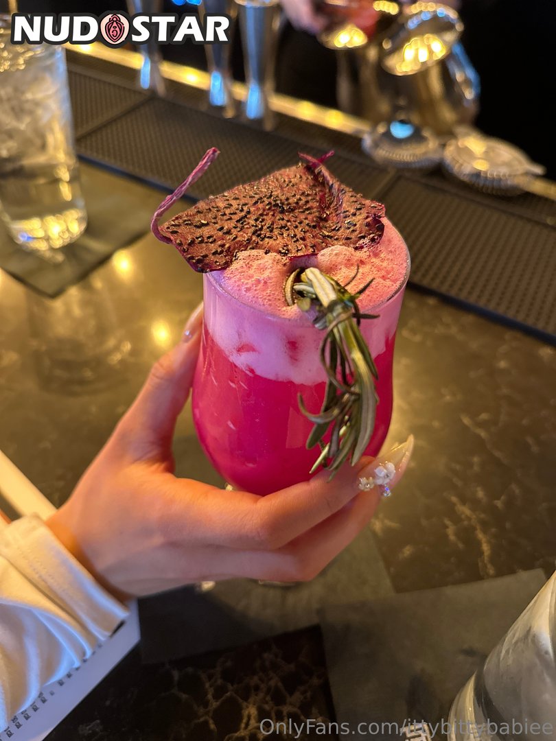 Ittybittybabiee Leaked Photo 16