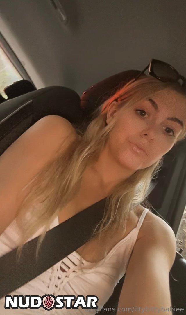 Ittybittybabiee Leaked Photo 14