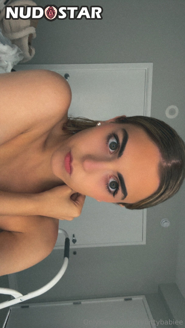 Ittybittybabiee Leaked Photo 15