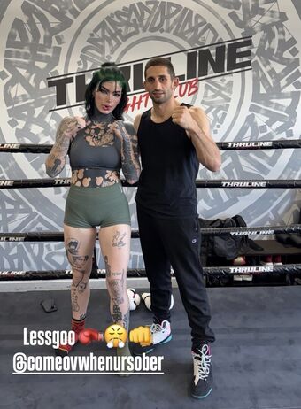 Comeovwhenursober Nude Leaks OnlyFans Photo 31