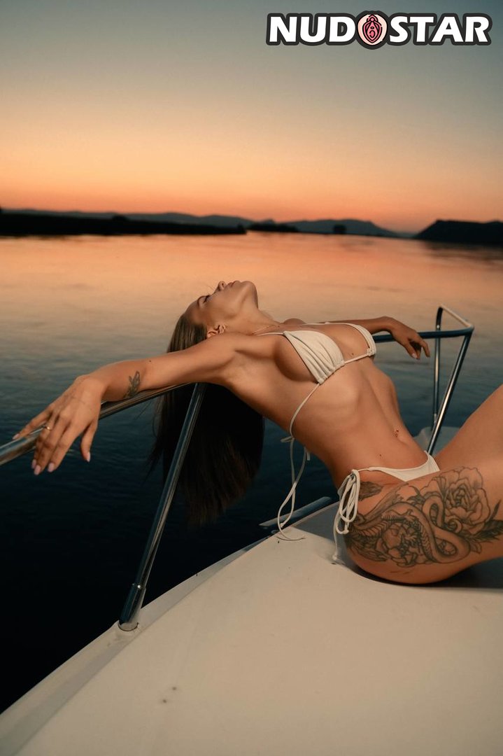 Dasha_Grivina Leaked Photo 22