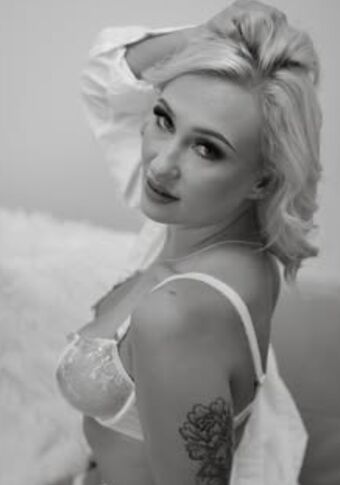 Dolly Rose Nude Leaks OnlyFans Photo 28