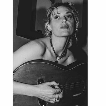 Emily Armstrong Nude Leaks OnlyFans Photo 8