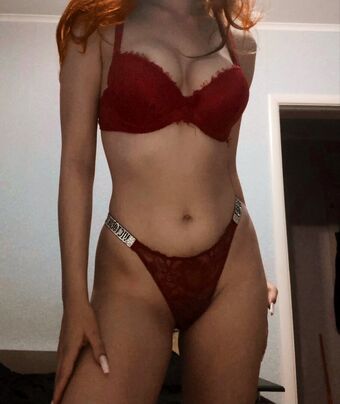 tati_spic Nude Leaks OnlyFans Photo 11