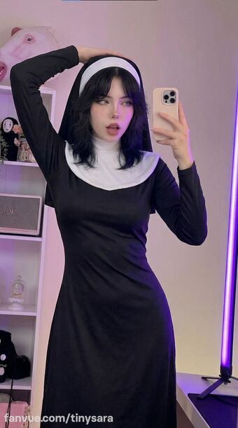 I Am Sara Nude Leaks OnlyFans Photo 12