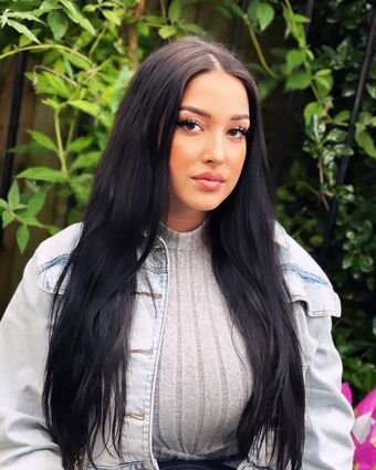 Irairina8 Nude Leaks OnlyFans Photo 3