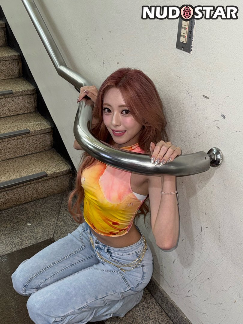 Itzy_All_In_Us Leaked Photo 3