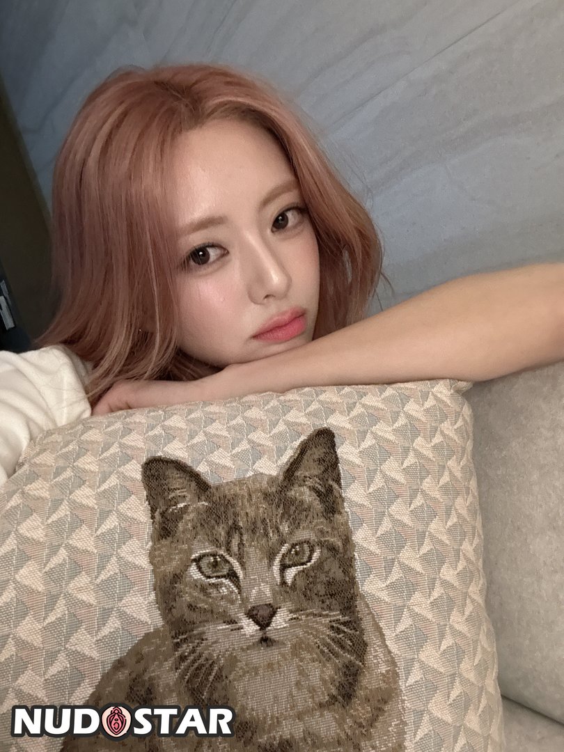 Itzy_All_In_Us Leaked Photo 1