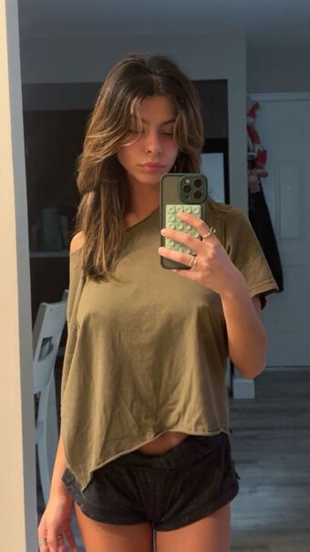 Julia Carrano Nude Leaks OnlyFans Photo 25