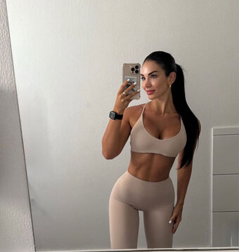 Libby Powell Nude Leaks OnlyFans Photo 44