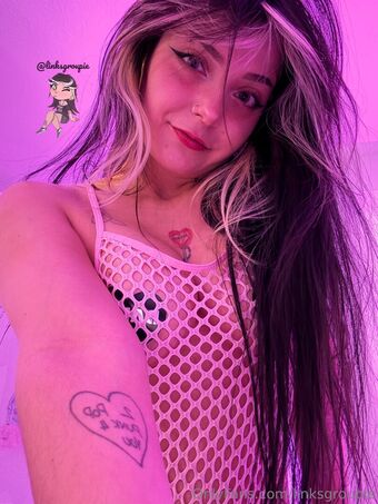 Linksgroupie Nude Leaks OnlyFans Photo 1108