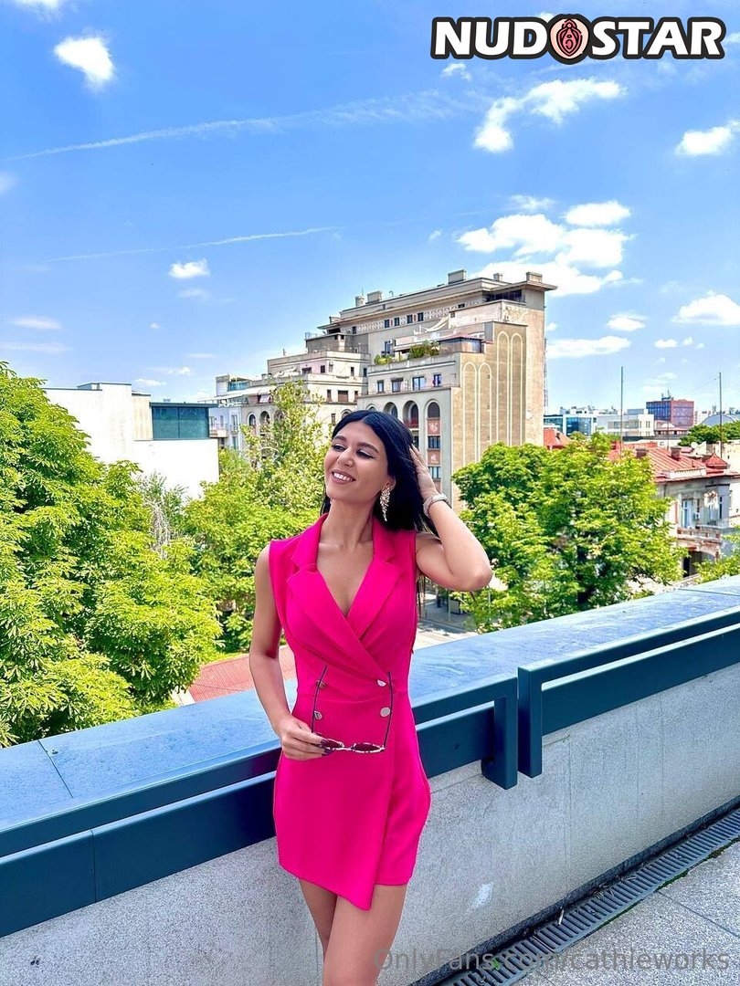 Lorna22333 Leaked Photo 10