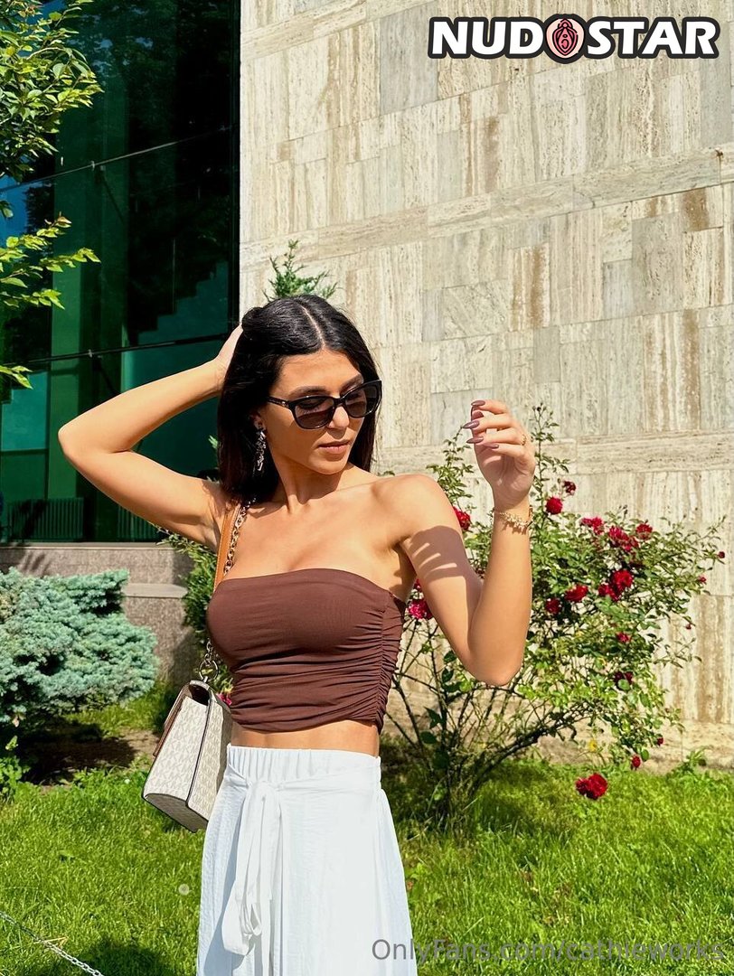 Lorna22333 Leaked Photo 8