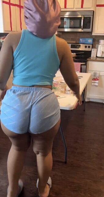 Melzbubble Nude Leaks OnlyFans Photo 9